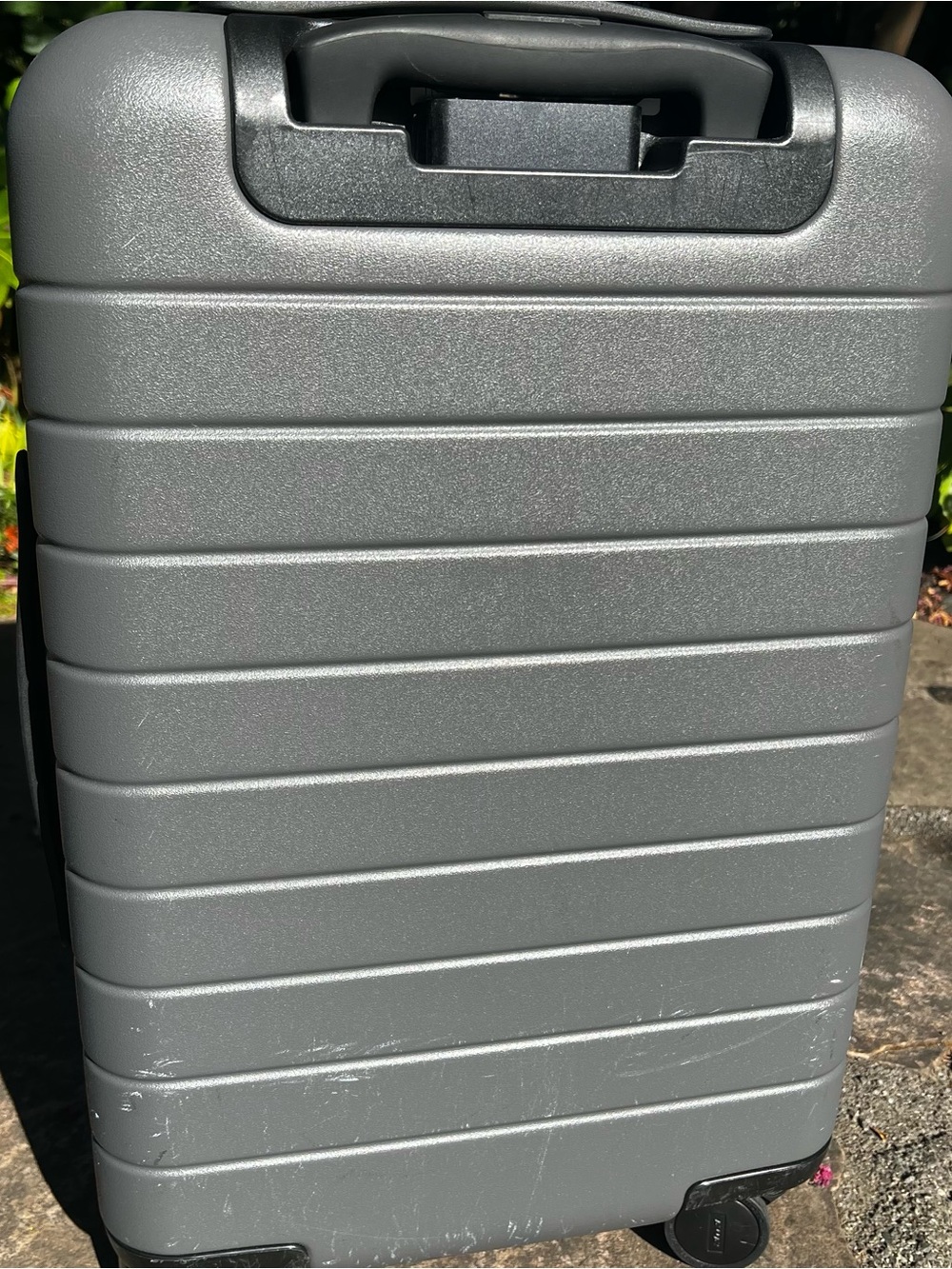 Vintage, no longer available 2023 Away 22” Carry-On, Grey, w/battery/accessories